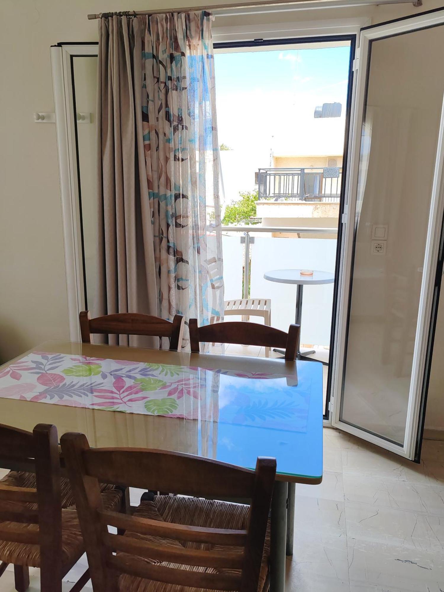 Angelica Studios And Apartments Agia Marina Екстериор снимка